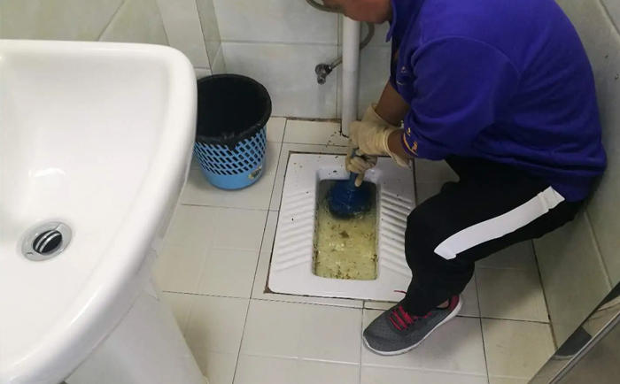 向阳疏通蹲坑